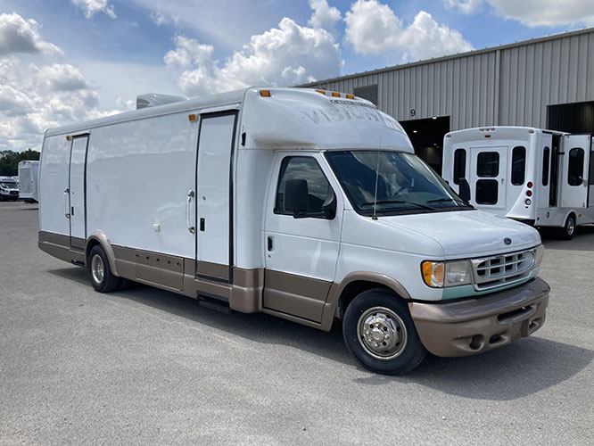 2001 Mobile Medical Clinic Picture