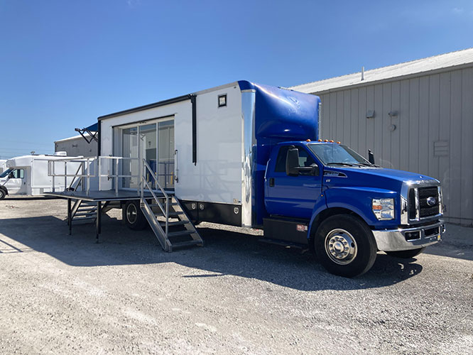 2017 Mobile Clinic Picture